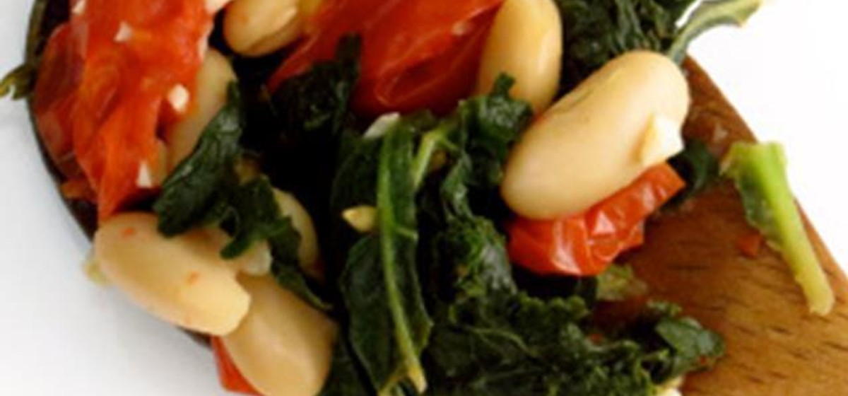 Braised Kale with White Beans and Tomato Recipe | SideChef
