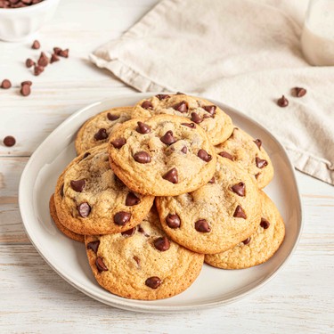 Original NESTLÉ® TOLL HOUSE® Chocolate Chip Cookies Recipe | SideChef