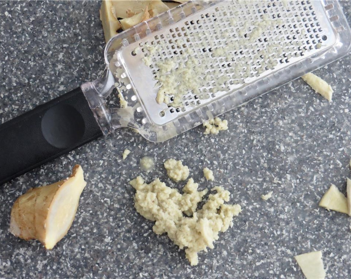 step 1 Toast the Macadamia Nuts (4 Tbsp) and then roughly chop them. Dice the Onions (1 1/4 cups) and Red Bell Pepper (1/2 cup). Grate the Fresh Ginger (2 Tbsp) and peel the Mangoes (5 1/2 cups).