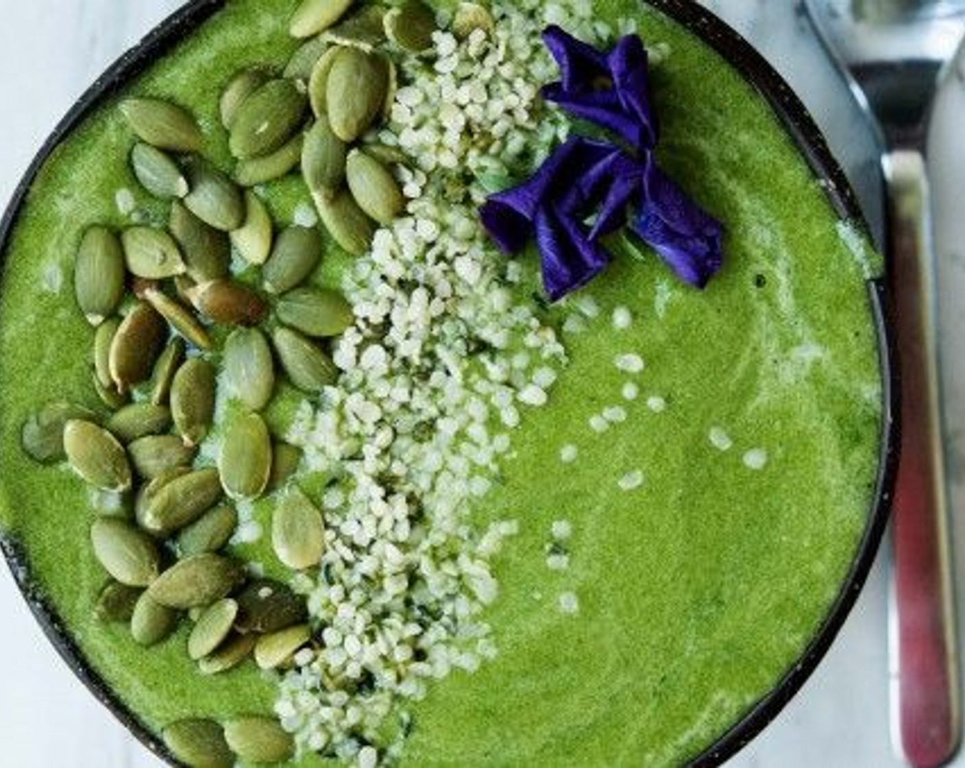 Power Me Green Smoothie Bowl