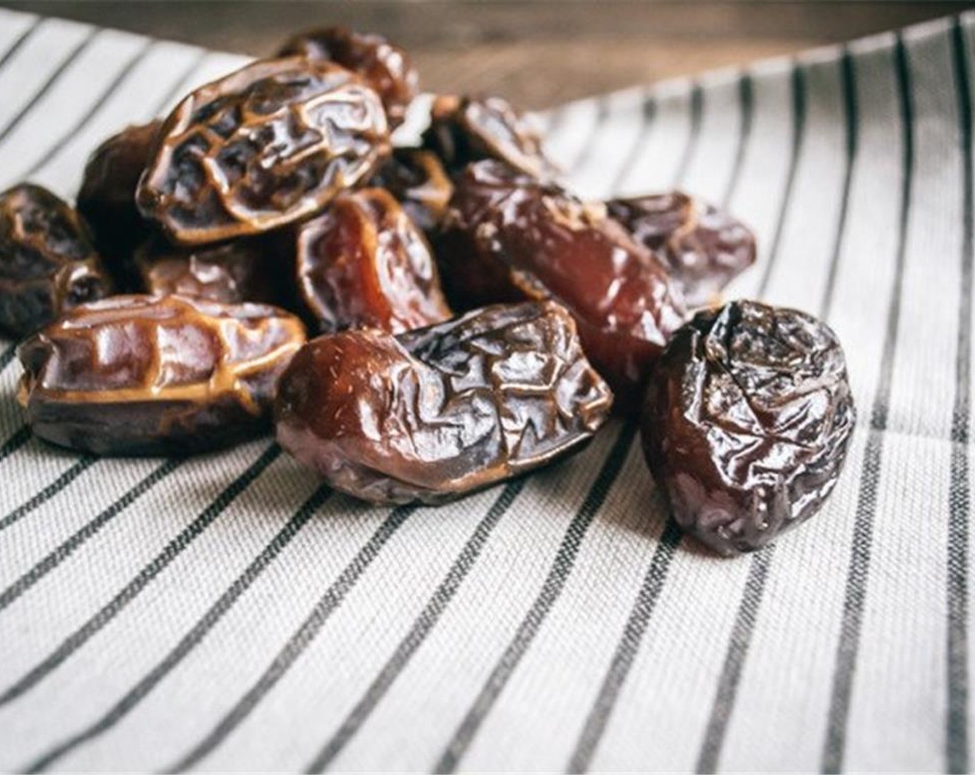 step 1 Add pitted Medjool Dates (1 cup) with Sea Salt (1/8 tsp) to the bowl of a food processor, and process for 10 to 15 seconds or until a thick paste is formed.