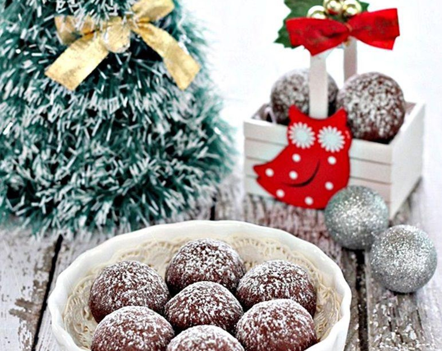 Chocolate Snowball Cookies