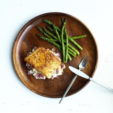 Hazelnut Crusted Halibut with Garlic Mashed Potato Recipe | SideChef