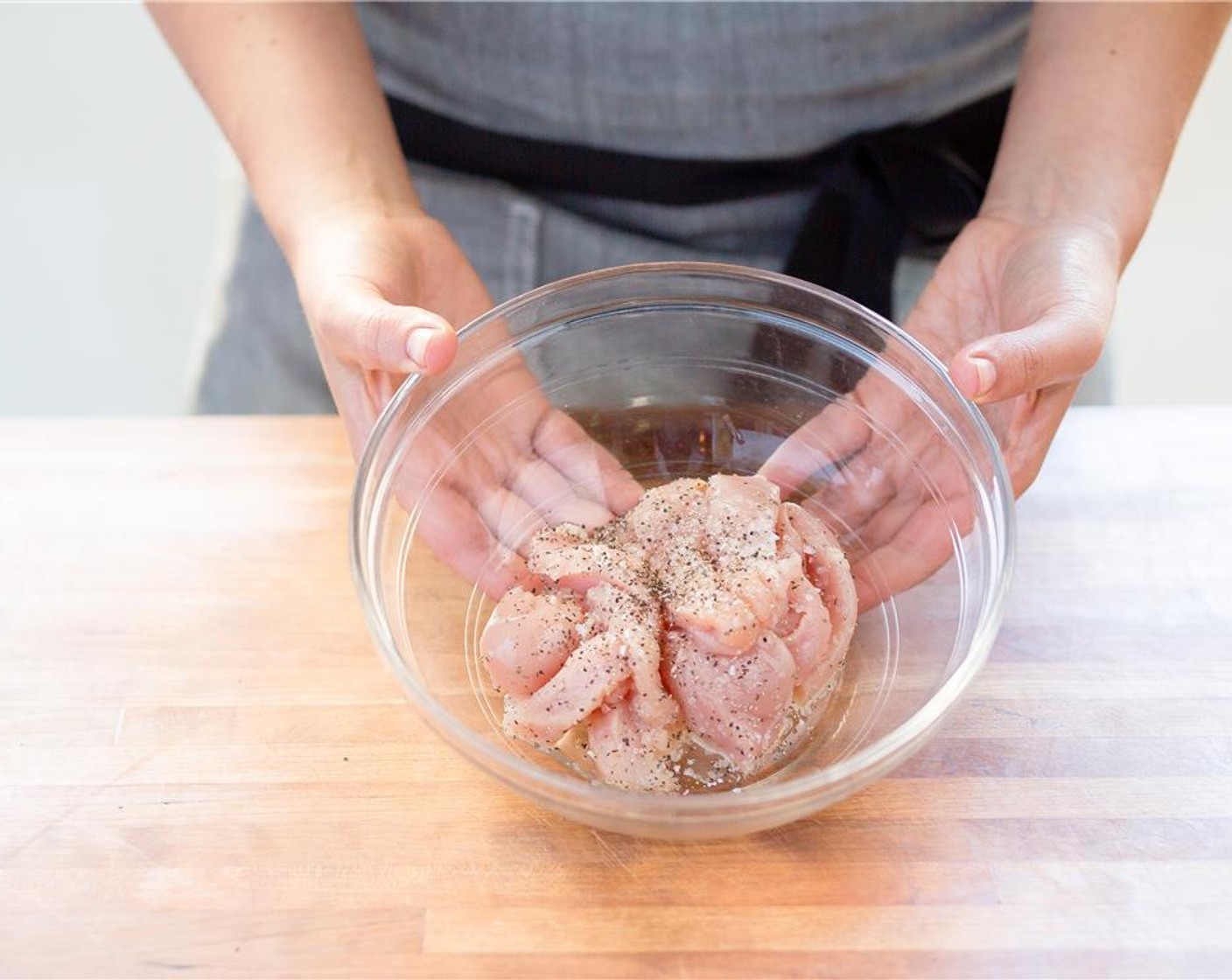 step 7 Pat dry the Skinless Chicken Breasts (2) with paper towels. Cut the chicken into half inch slices and place into another medium bowl.