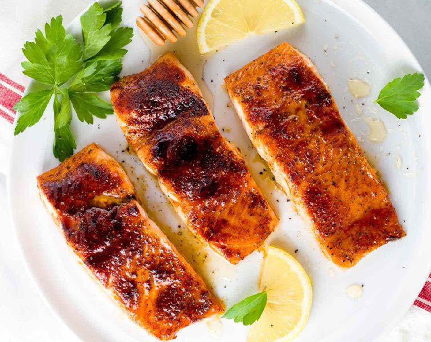 Broiled Salmon with Molasses Glaze
