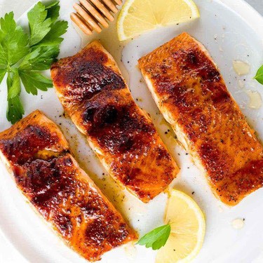 Broiled Salmon with Molasses Glaze Recipe | SideChef