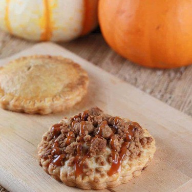 Pumpkin Hand Pies with Pecan Streusel Recipe | SideChef