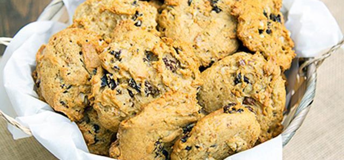 Persimmon Raisin Cookies Recipe | SideChef