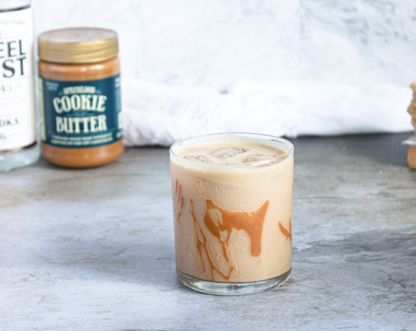Creamy Cookie Butter Cocktail