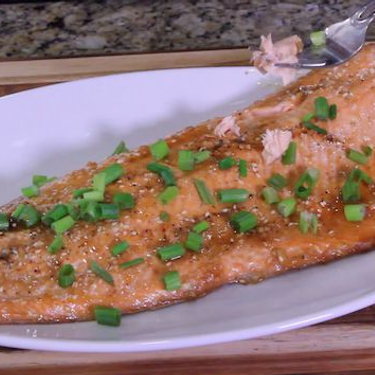 Toasted Sesame Ginger Salmon Recipe | SideChef