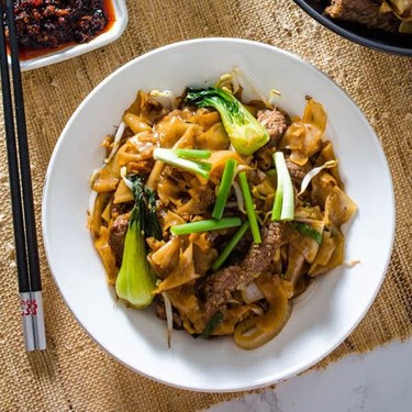 Beef Chow Fun Recipe | SideChef