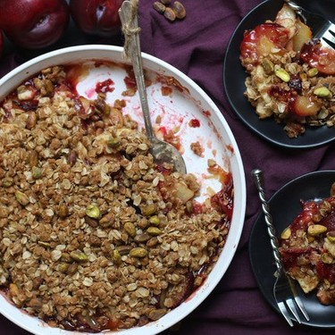 Plum and Apple Cardamom Crumble with Pistachios Recipe | SideChef