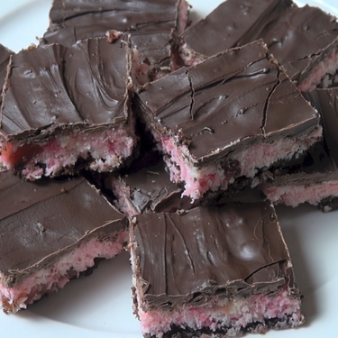 Cherry Ripe Chocolate Slice Recipe | SideChef