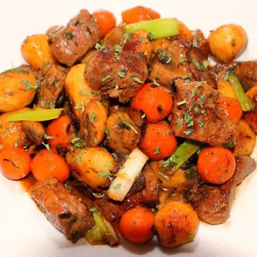 Sautéed Steak with Potatoes, Carrots & Onions Recipe | SideChef