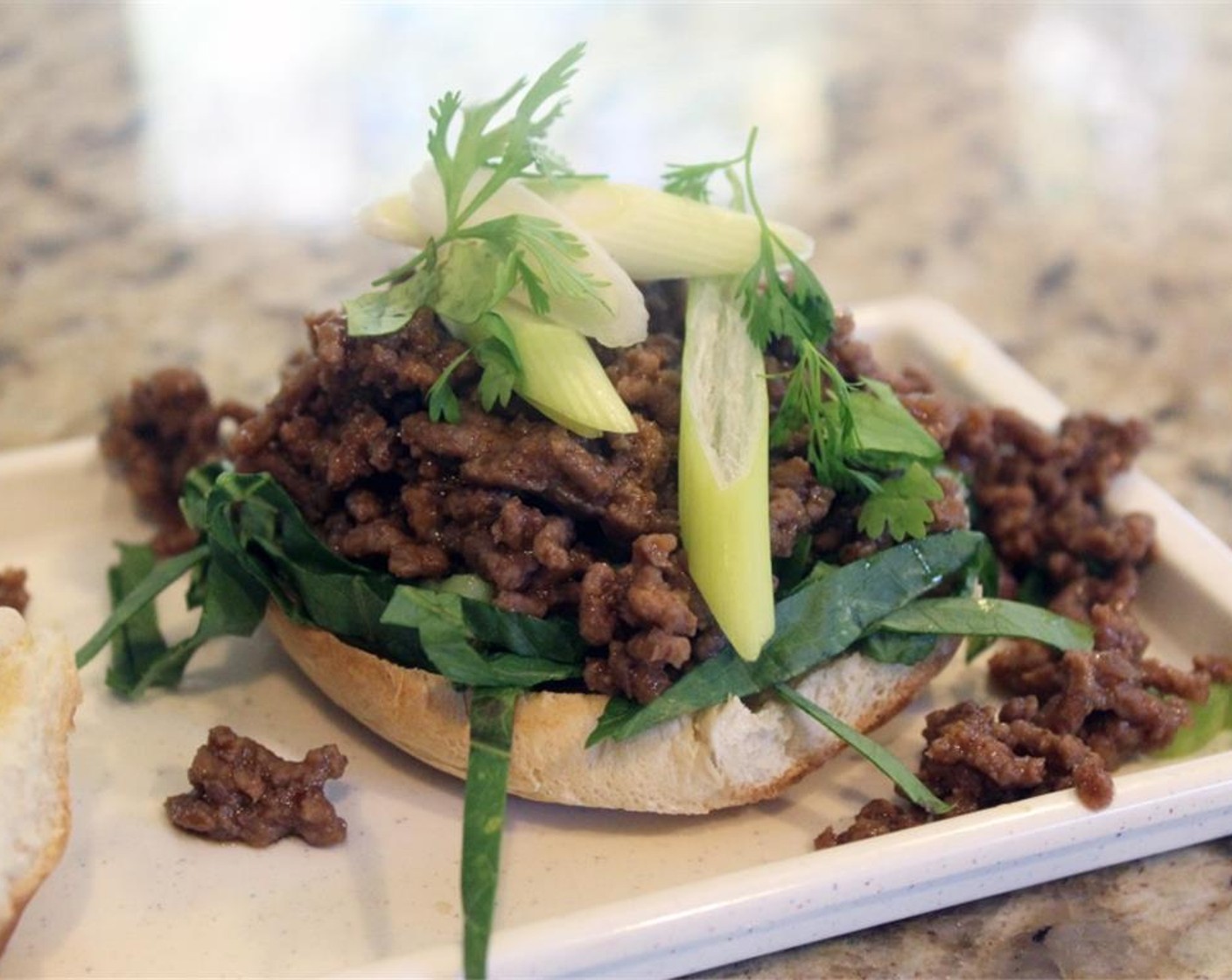 step 7 Add the meat, Fresh Cilantro Leaf (1 handful), and Scallion (1 bunch) on top.