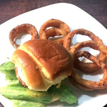 Juiciest Foolproof Cheeseburgers Recipe | SideChef