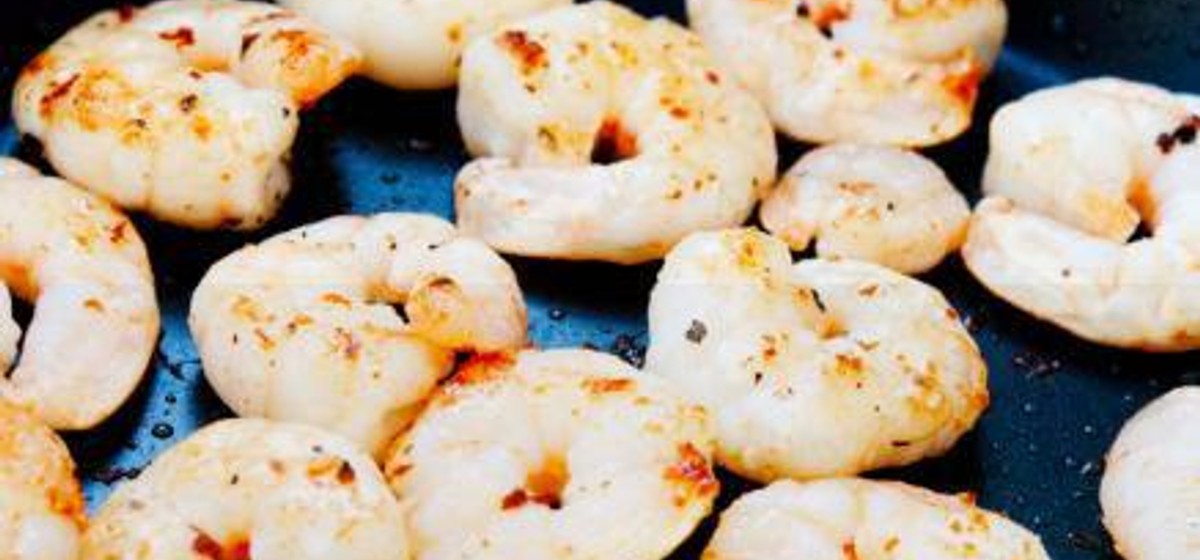 Seared Shrimps with Coconut Lemongrass Sauce Recipe SideChef