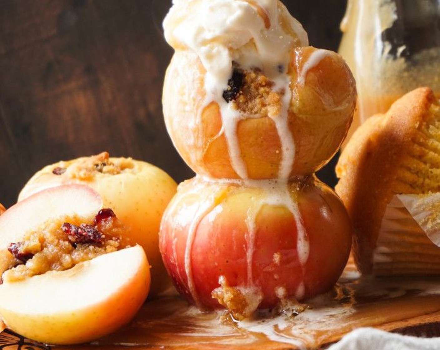 step 10 To serve the apples, cut in half or quarters and top with caramel sauce and ice cream. Enjoy!