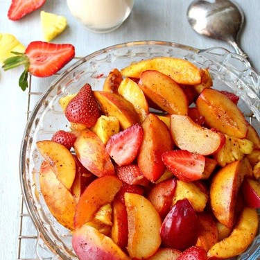Honey Vanilla Nutmeg Summer Fruit Bake Recipe | SideChef