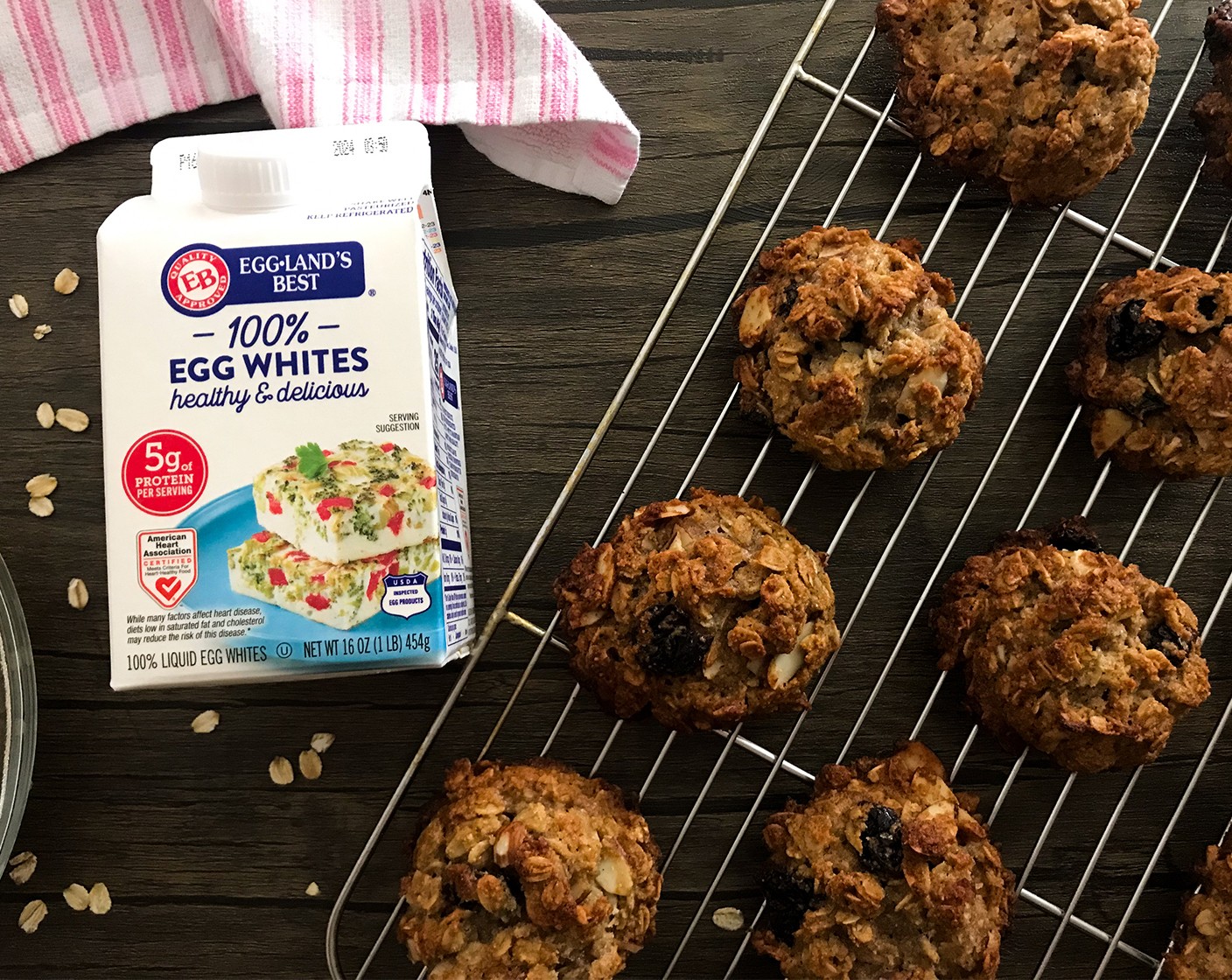 Healthy Cherry, Almond, and Oatmeal Cookies