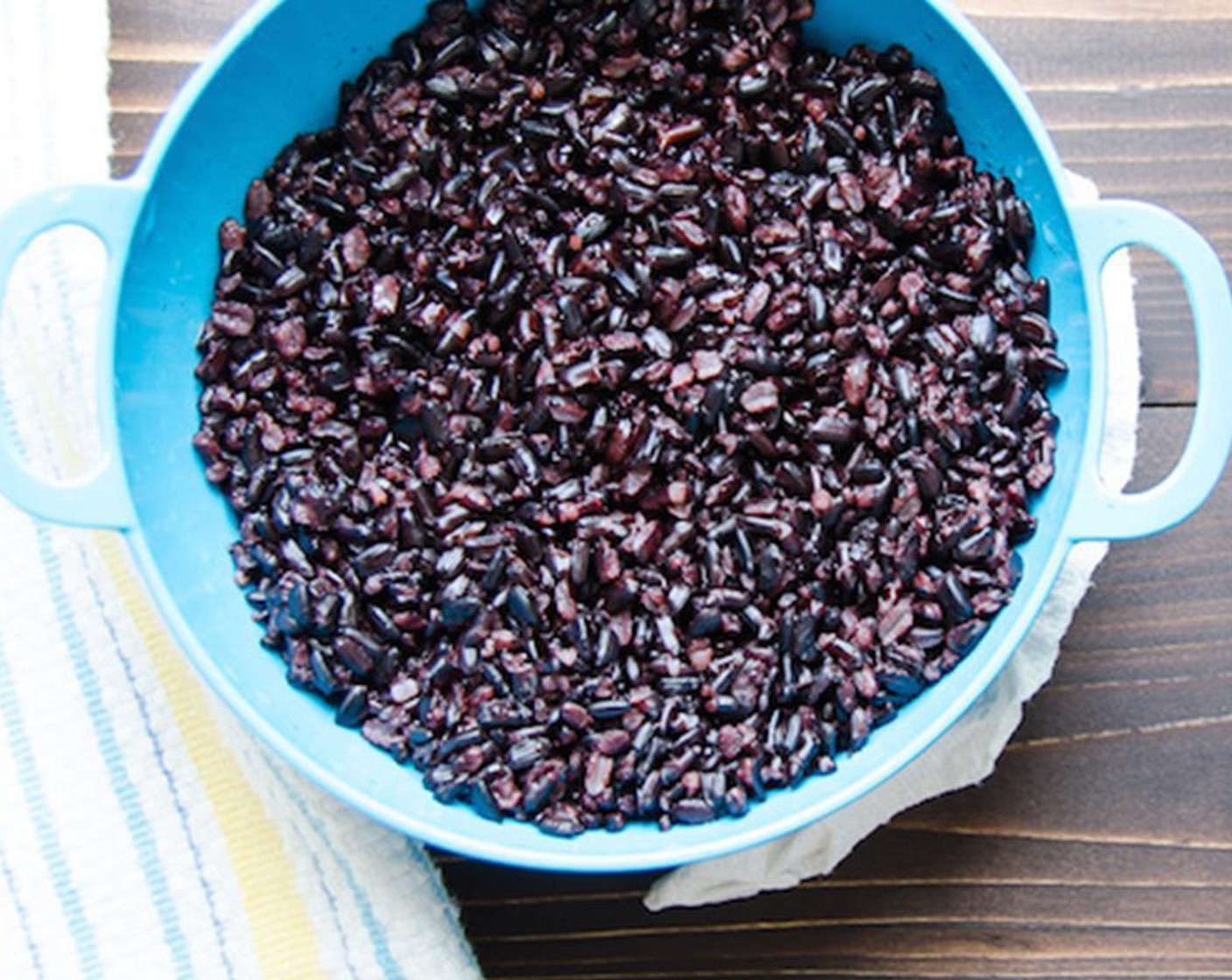 step 1 Place the cooked Black Rice (2 1/2 Tbsp) into a bowl and set aside.