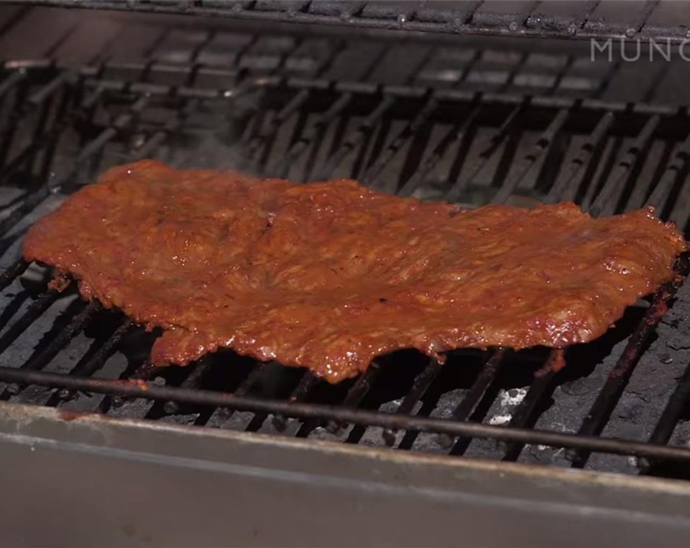 step 5 When the grill is hot, add the steak to the grill and cook for 2 to 3 minutes.