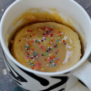 Molten Caramel Mug Cake Recipe | SideChef