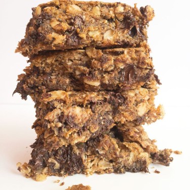 Vegan Almond Joy Oatmeal Breakfast Bars Recipe | SideChef