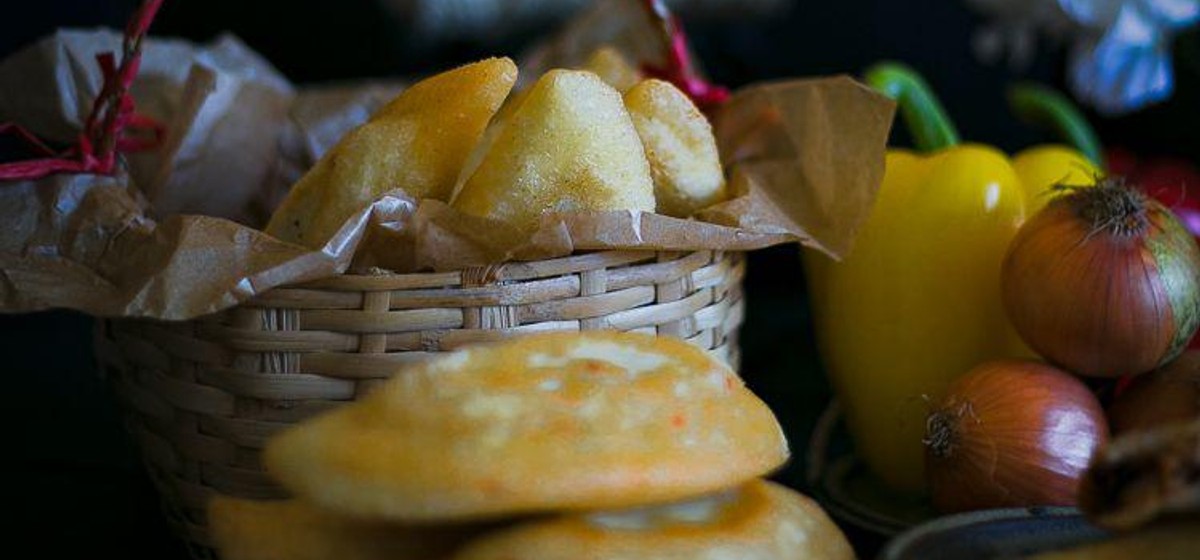 Venezuelan Spicy Chicken Empanadas Recipe | SideChef