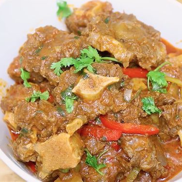 Dominican Oxtail Stew Recipe | SideChef