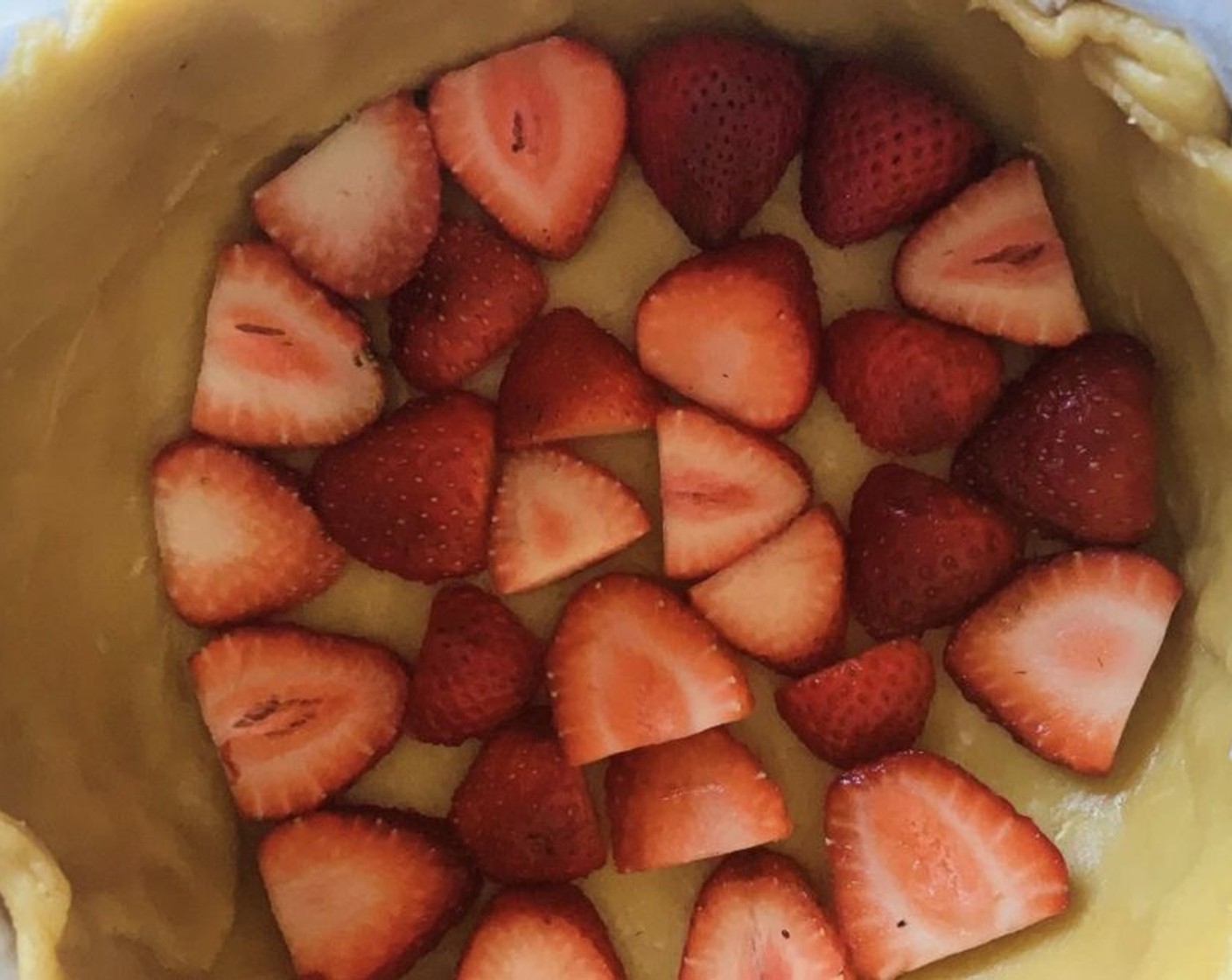 step 6 Slice up some Fresh Strawberries (as needed) and use them to cover the crust.