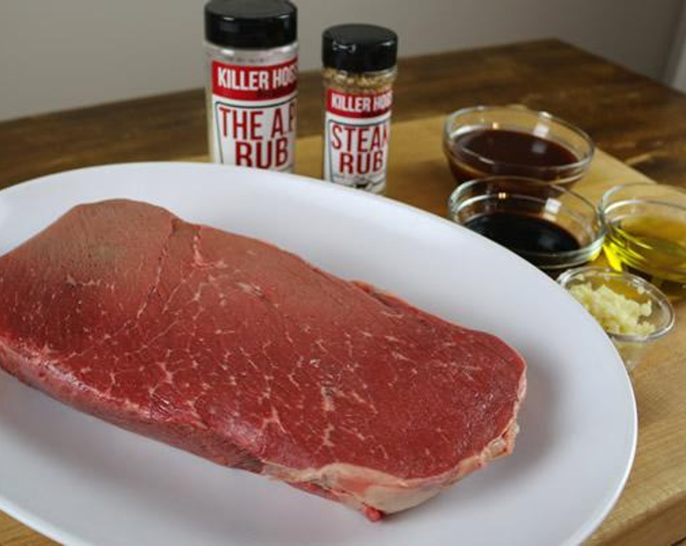 step 1 Tenderize the London Broil (3.5 lb) it on all sides using a jaccard – and season the London Broil really well on all sides with All-Purpose Spice Rub (to taste).