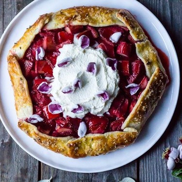 Strawberry Rhubarb Galette Recipe | SideChef