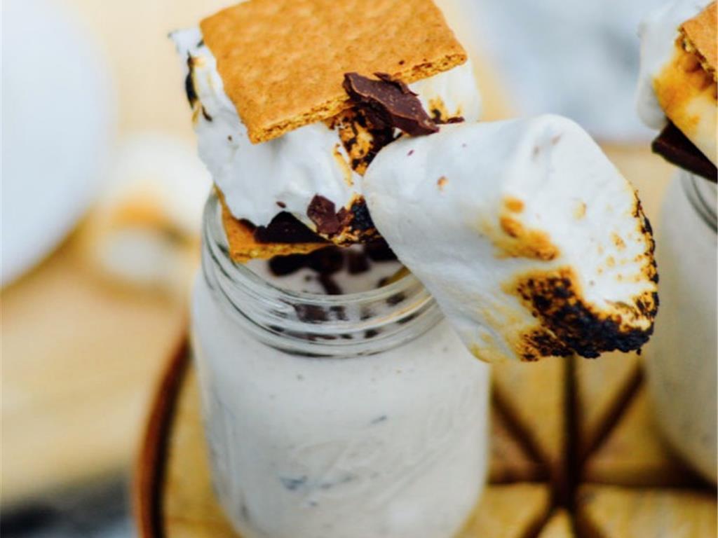 Boozy S'mores Milkshake Recipe | SideChef