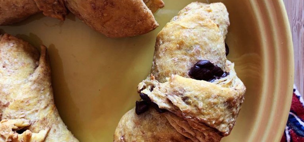 Pumpkin Croissants with Cinnamon and Chocolate Chips Recipe | SideChef