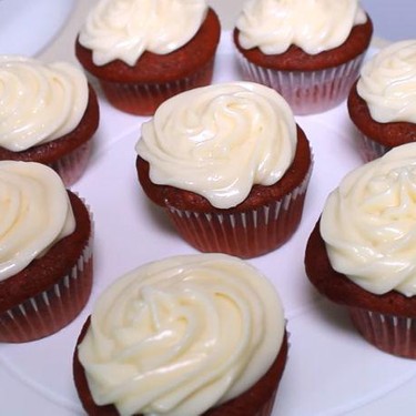 Red Velvet Cupcakes with Cream Cheese Frosting Recipe | SideChef