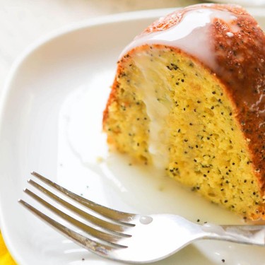 Yellow Poppyseed Cake Recipe | SideChef