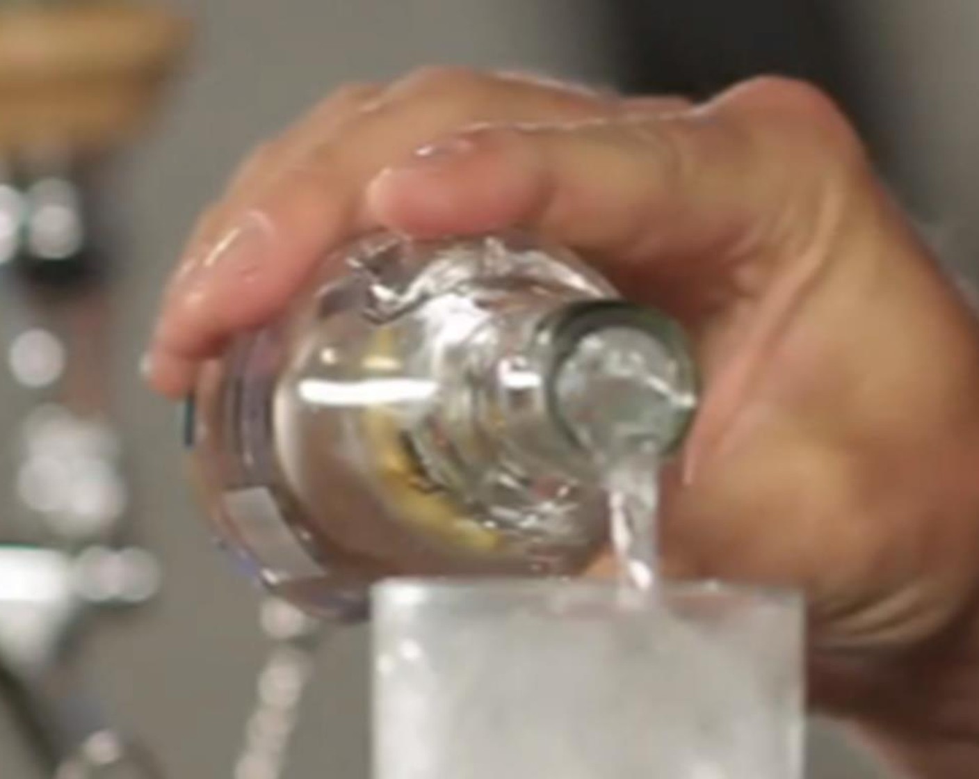 step 3 Top with Soda Water (as needed) and garnish with a lemon wedge and/or Fresh Mint (1 sprig).