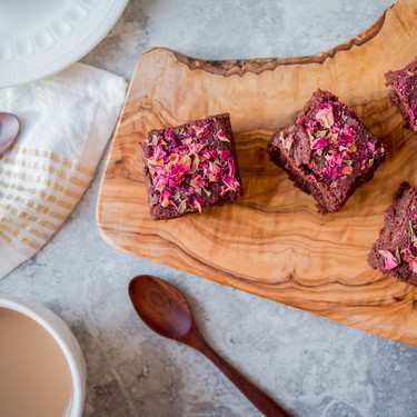 Beetroot Rose Brownies Recipe | SideChef