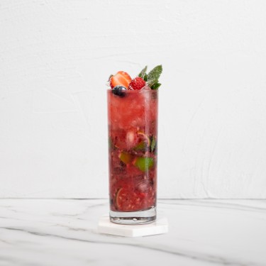 Berry Mojito Summer Cup Recipe | SideChef