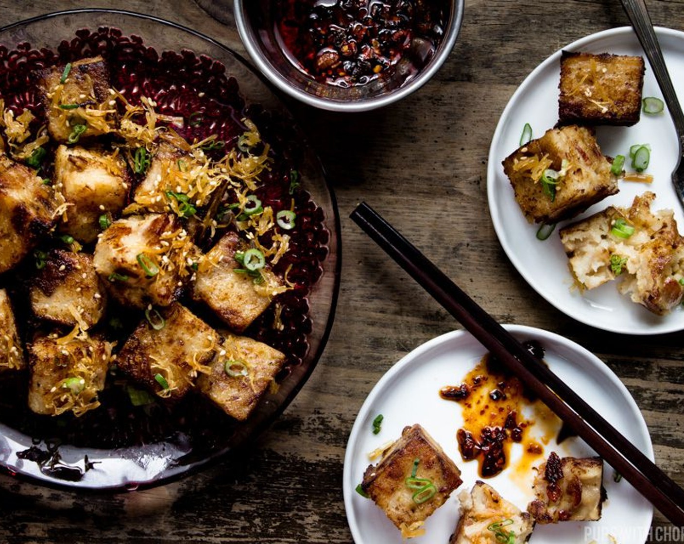 step 17 Garnish with Scallions (to taste) and Sesame Seeds (to taste). Enjoy immediately. Turnip cakes taste best when it is hot or still warm.