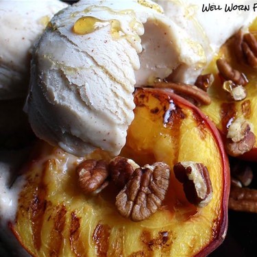Grilled Peaches with Ice Cream Recipe | SideChef