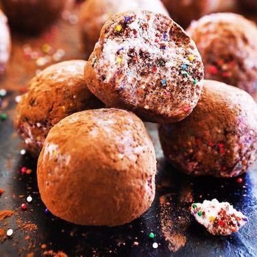 Cake Truffles Recipe | SideChef