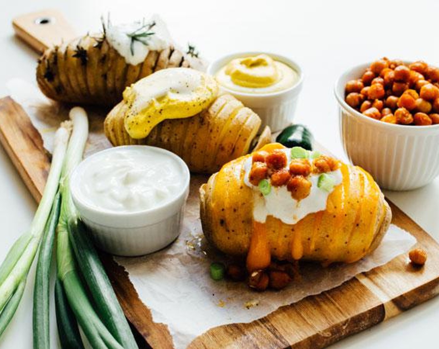 Slow Cooker Loaded Hasselback Potatoes