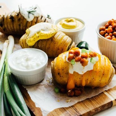 Slow Cooker Loaded Hasselback Potatoes Recipe | SideChef