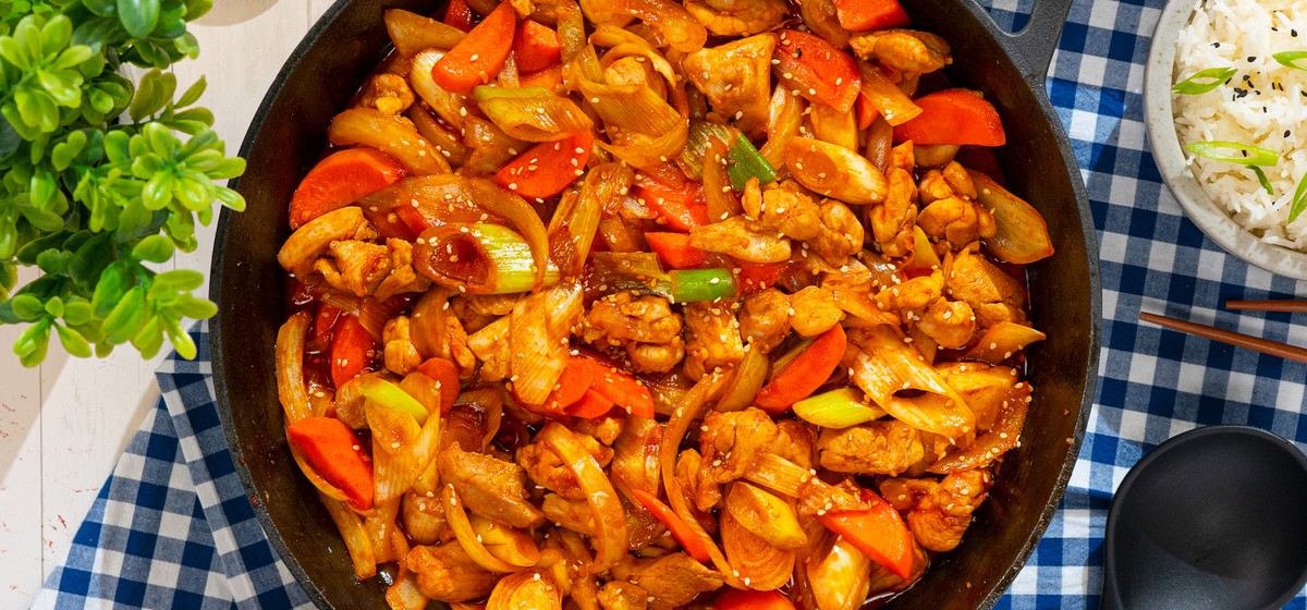Gochujang Chicken Stir Fry with Veggies Recipe | SideChef