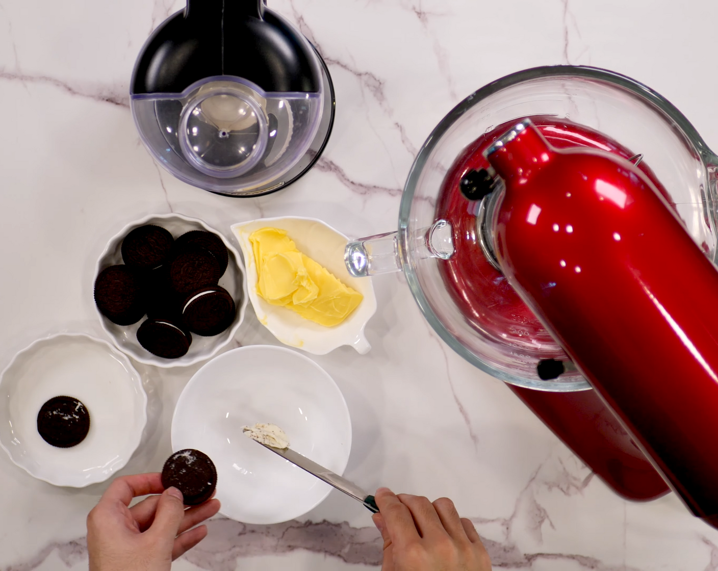 step 1 To make the Oreo cookie base, remove the frosting that is sandwiched between two cookies of the Oreo® Chocolate Sandwich Cookies (1 1/3 cups). Set aside.