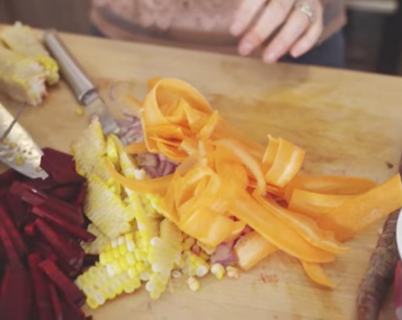 step 4 Chop up the Beet (1) and Bean Sprouts (1 cup). Add to the Red Onion (1/2), Carrot (1), and Scallion (1 bunch)