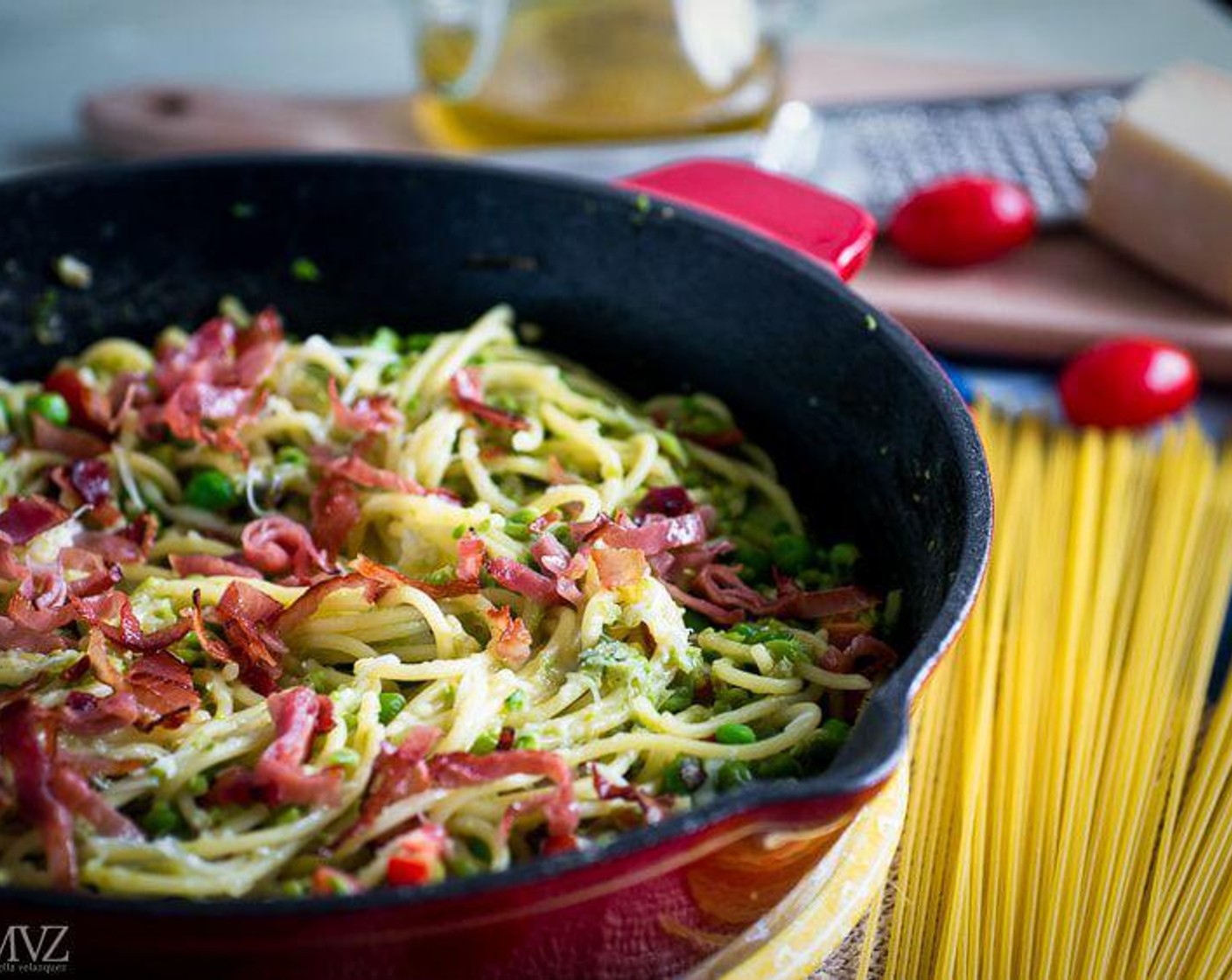 Green Peas & Italian Prosciutto Pesto Pasta