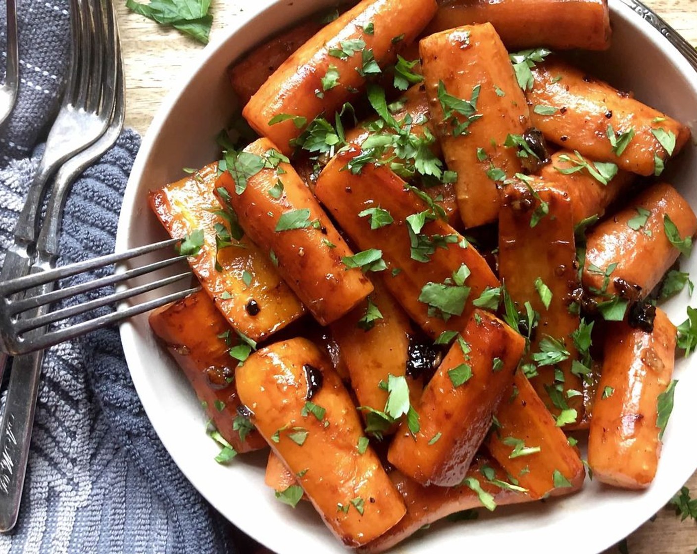 step 8 If desired, season to taste with additional salt and freshly ground black pepper. Transfer to a serving dish and garnish with Fresh Parsley (2 Tbsp). Enjoy immediately.